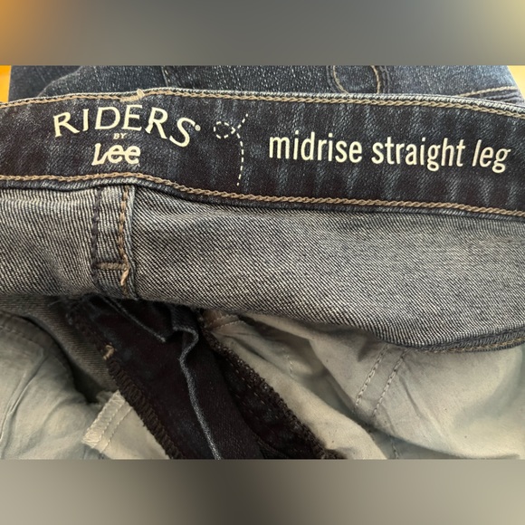Lee Riders Midrise Straight Jeans. Women’s Size 10M - Picture 10 of 14